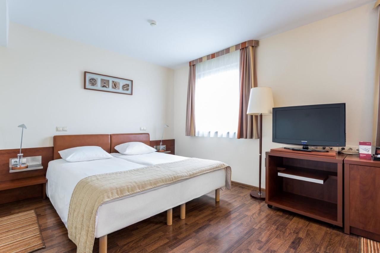 Отель Qubus Hotel Gliwice Гливице